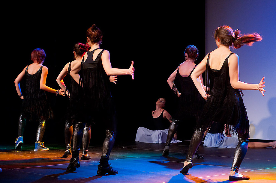 Teatr Tańca "Nie Tylko Flamenco" przedstawia... - Zdjęcie 1 z 29